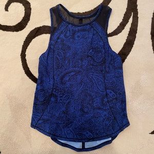 Lululemon tank